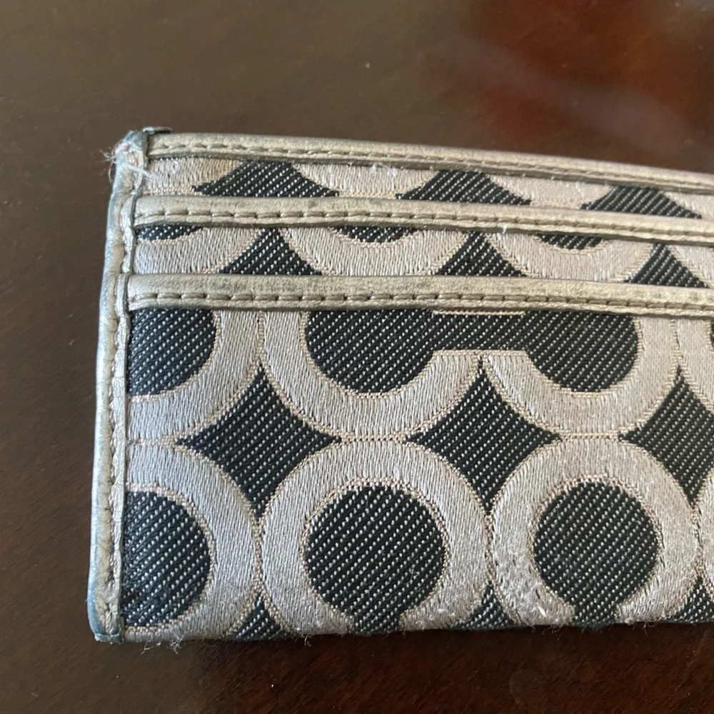 Coach ID holder - Picture 2 of 9